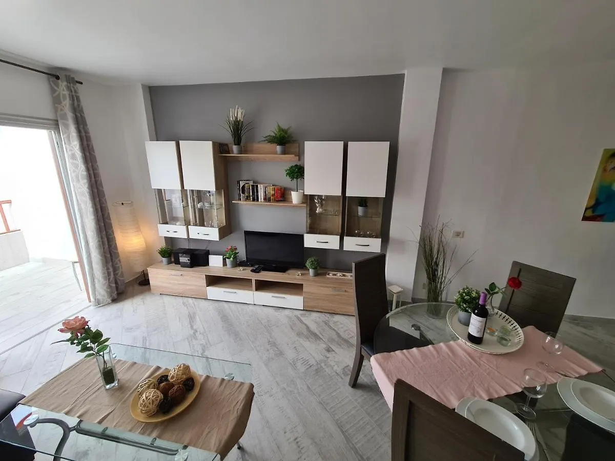 Duplex Penthouse Apartment Puerto Colon Only 5 Min. To The Beach, 2 Terraces, Pool, Wifi, Dishwasher Costa Adeje  Costa Adeje (Tenerife)